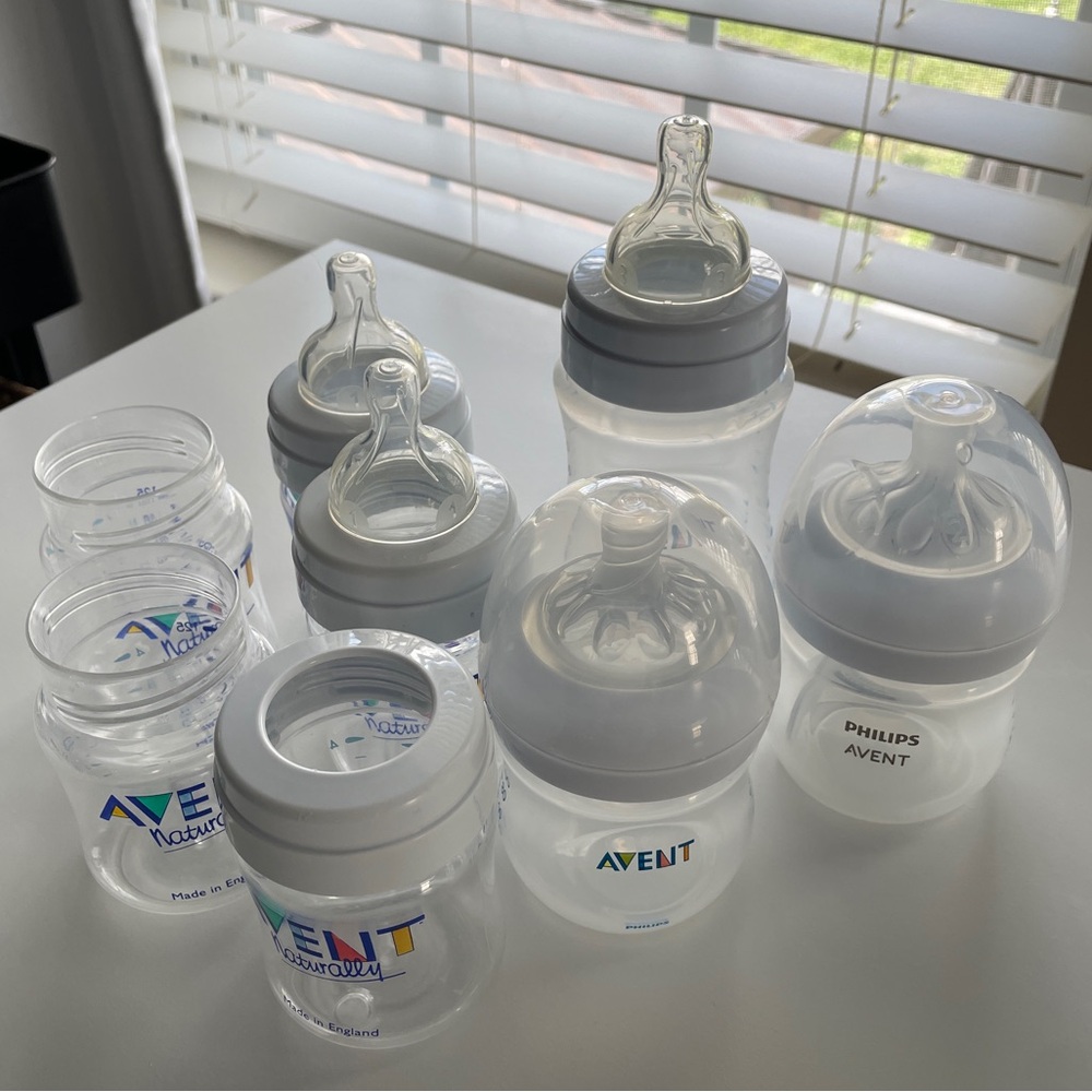 Various avent bottles